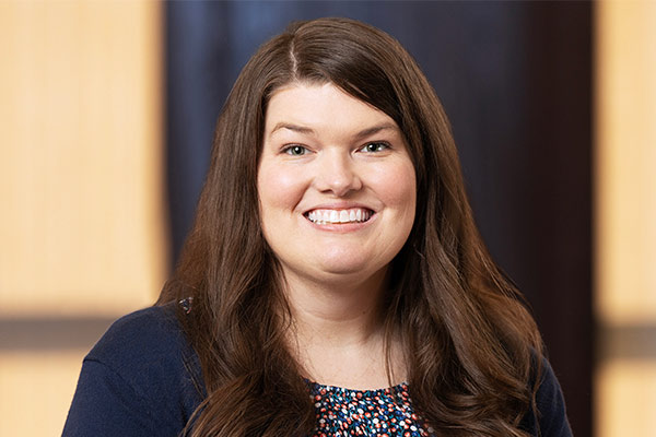 Amanda Geiger headshot